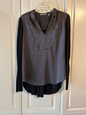 T Tahari blouse